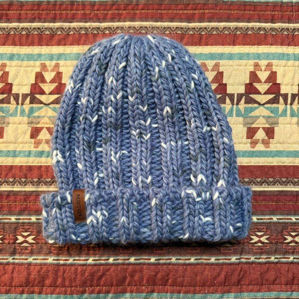 Burton Blue and White chunky Knit Beanie